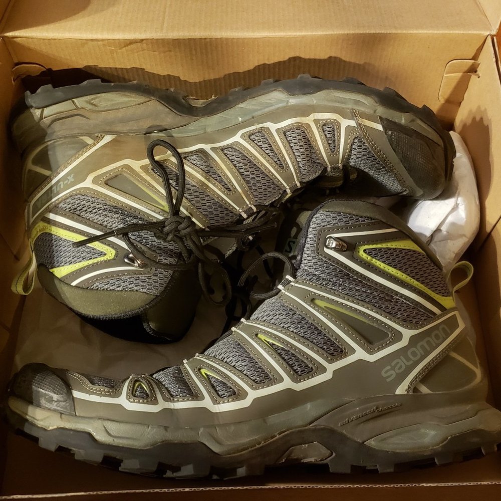 Men's Salomon X Ultra Mid 3 Aero Hiking Boots 11.5